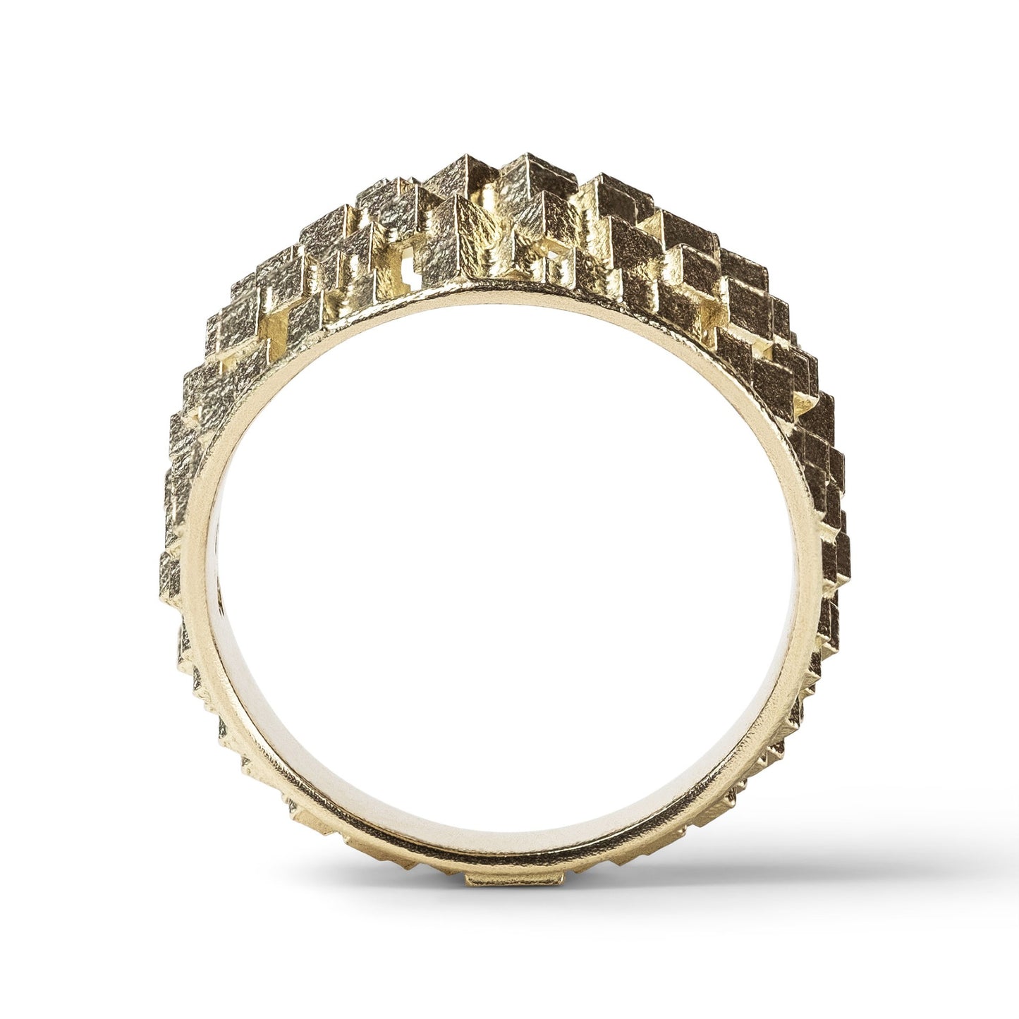 Tapered Asymetric Cube Ring