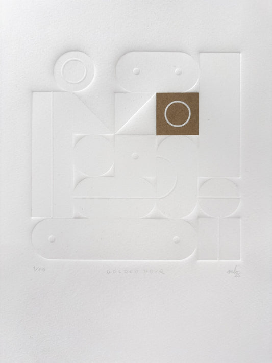 The Colours of M – Golden Hour