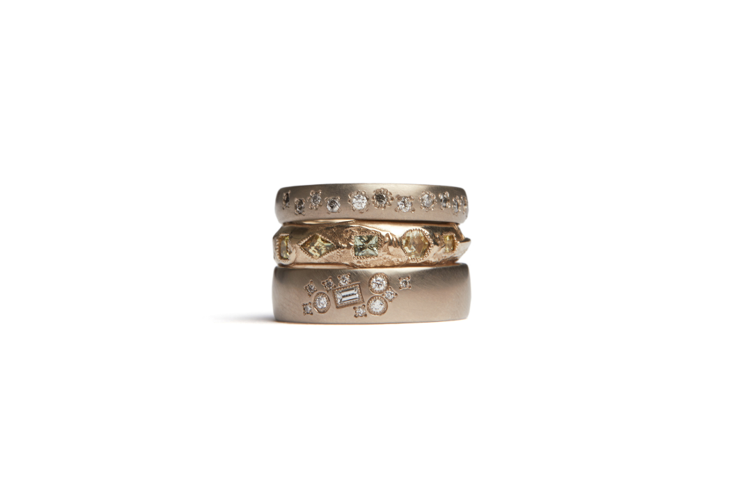 White Gold Green Sapphire Treasure Wedding Band