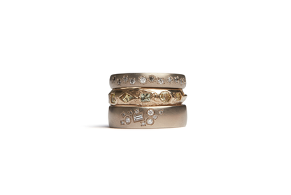 White Gold Green Sapphire Treasure Wedding Band
