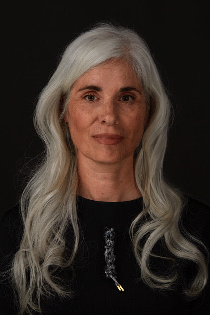 Unreel Cylindrical Brooch