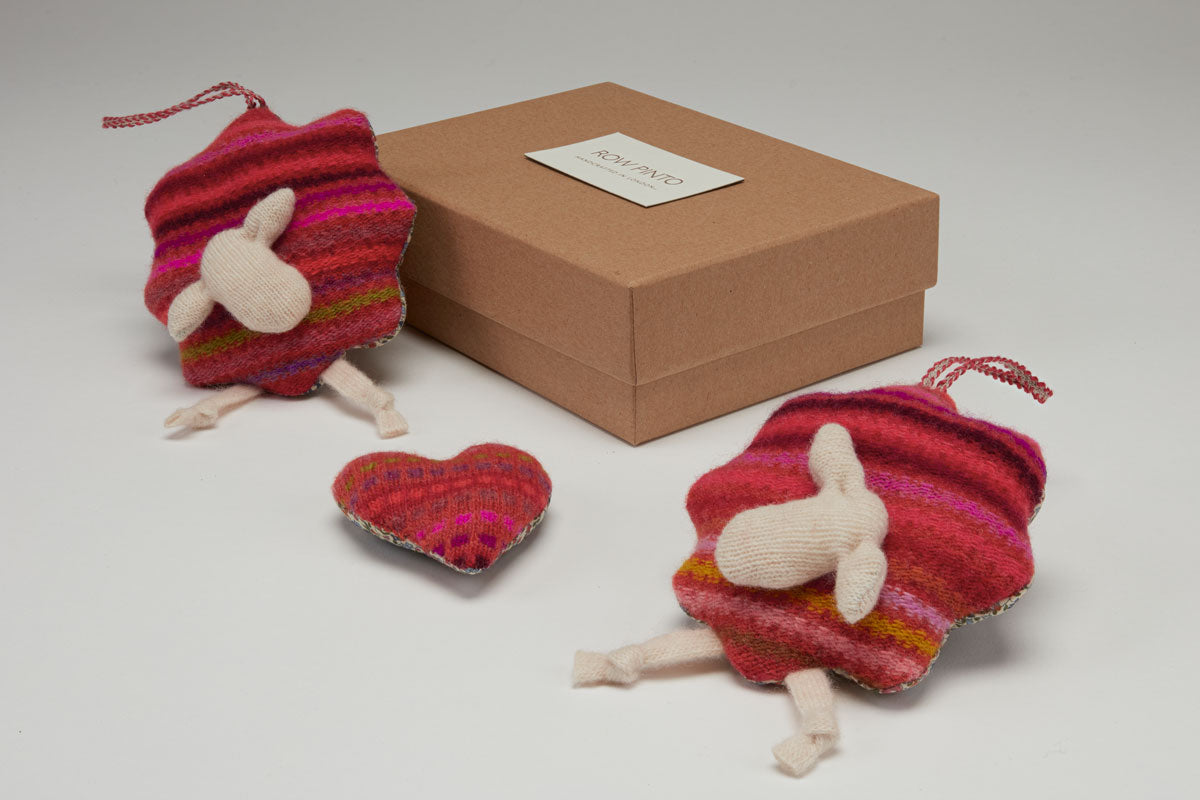 Spindle Berry Sheep Pair & Matching Lavender Heart