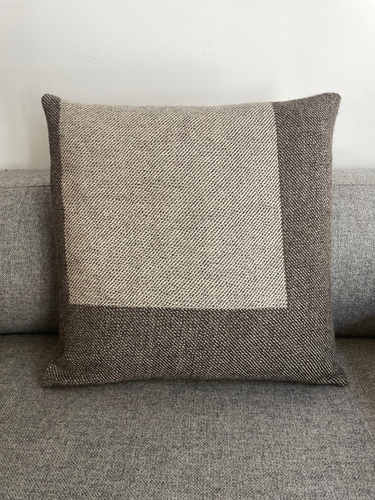 Blocks cushions I and II