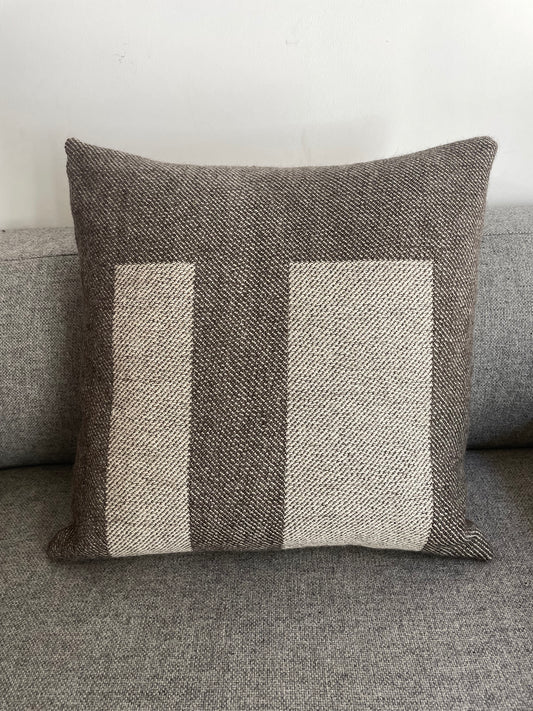 Blocks cushions I and II