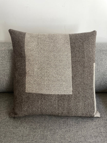 Blocks cushions I and II